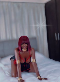 Smoothie Queen,Squirts,Nice Head Game - puta in Dubai Photo 12 of 14