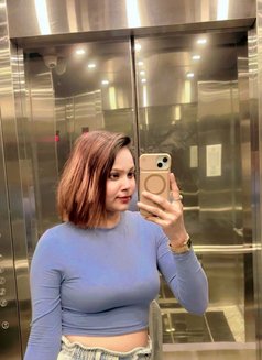 Smrit call girl reel meet - escort in Kolkata Photo 5 of 5