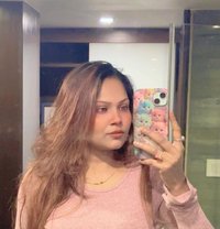 Smriti call girl - escort in Kolkata Photo 2 of 3