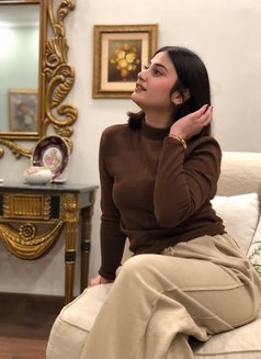 Smriti Pandya - puta in Ahmedabad Photo 2 of 4