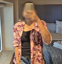 Smrity - escort in Chennai