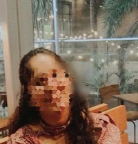 Smt - escort in Pune