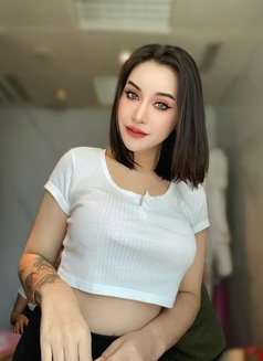 Snap🇹🇭 - Transsexual escort in Abu Dhabi Photo 5 of 5