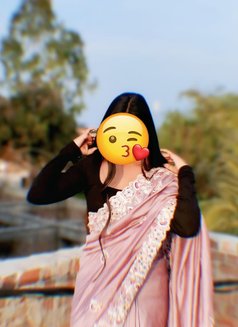 Sneha cam& meet - escort in Pune Photo 10 of 13