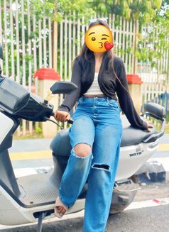 Sneha cam& meet - escort in Pune Photo 1 of 13