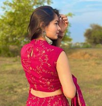 Cam and Real Meet Gf Experience on Bed - puta in Mumbai