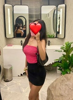 Sneha Escort in Sri Lanka - escort in Colombo Photo 1 of 3