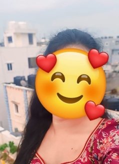 Sneha Independent callgirl - escort in Hyderabad Photo 2 of 2