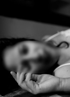 Sneha ( Bengali girl for Camshow ) - Intérprete de adultos in Bangalore Photo 2 of 17