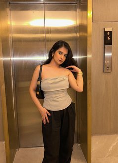 Sneha - escort in Chennai Photo 1 of 1