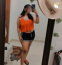 Sneha - puta in Hyderabad