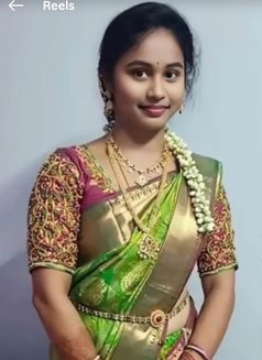 Sneha - puta in Hyderabad Photo 1 of 1