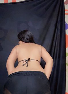 Sneha - escort in New Delhi Photo 5 of 6