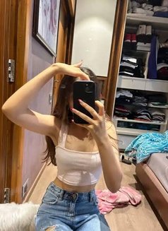 Sneha - escort in Noida Photo 3 of 3