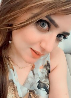 Sneha - dominatrix in Sharjah Photo 4 of 5