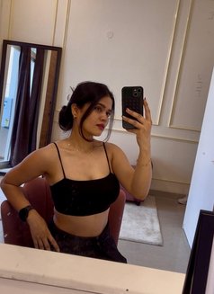 Sneha - escort in Surat Photo 4 of 4