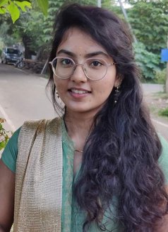 Sneha Kumari - puta in Hyderabad Photo 1 of 2