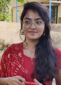 Sneha Kumari - puta in Hyderabad Photo 2 of 2