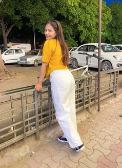 Sneha Sehgal 100% Real Photo Goa - puta in Candolim, Goa Photo 1 of 3