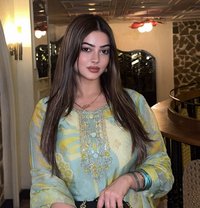 Sneha Sharma - escort in Sharjah Photo 1 of 4