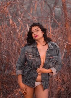 Sneha Singh Direct pay Direct meet - escort in Mumbai Photo 8 of 9