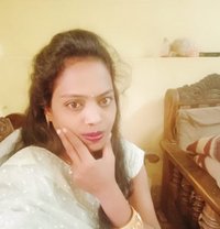 Sneha Singh - puta in Chennai