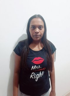 Sneha Singh - escort in Chennai Photo 5 of 5