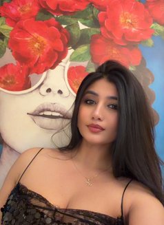 Sneha Vip Model - escort in Dubai Photo 4 of 5