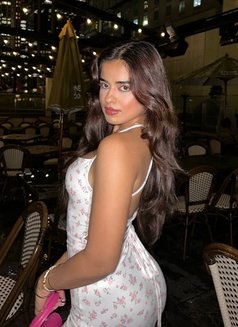 Snehal Gupta - escort in Navi Mumbai Photo 1 of 2