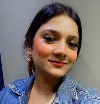 Snehal - puta in Bangalore Photo 1 of 2