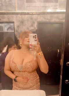 Snehal - escort in Bangalore Photo 3 of 4