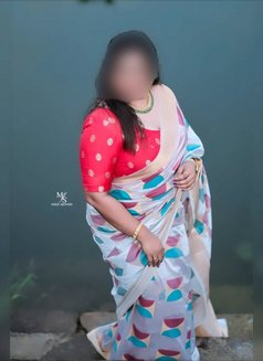 Snigda Indian Wife Live Cam - puta in Calgary Photo 5 of 12