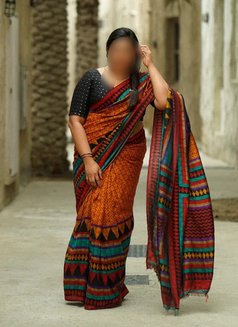 Snigda Indian Wife Live Cam - puta in Calgary Photo 9 of 12