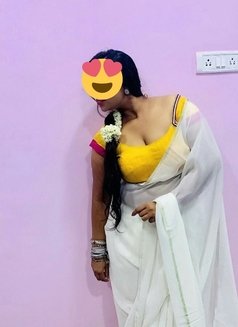 Snigda Indian Wife Only Cam Shows - escort in Muscat Photo 7 of 8