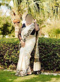 Snigda Telugu Wife Only Cam - escort in Hyderabad Photo 12 of 17