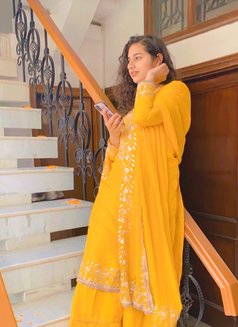 Snigdha - puta in Hyderabad Photo 4 of 30