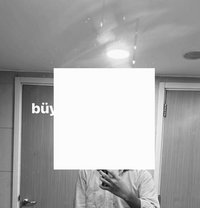 Sniky Sneaker - Intérprete masculino de adultos in Kolkata