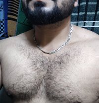 Snippy - Acompañante masculino in Pune