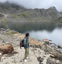 Snjv - Male escort in Dubai