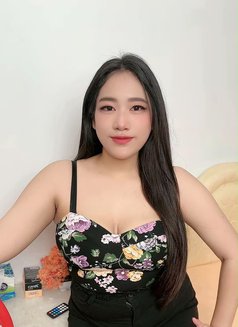 Snooker an 18 Year Old Girl - escort in Muscat Photo 7 of 19