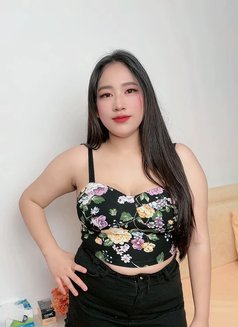 Snooker an 18 Year Old Girl - escort in Muscat Photo 9 of 19
