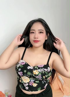 Snooker an 18 Year Old Girl - escort in Muscat Photo 10 of 19