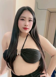 Snooker an 18 Year Old Girl - escort in Muscat Photo 13 of 19