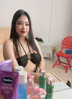 Snooker an 18 Year Old Girl - escort in Muscat Photo 14 of 19