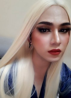 Snow - Acompañantes transexual in Dubai Photo 3 of 5