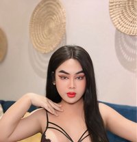 Snow ( both ) 69 - Transsexual escort in İstanbul Photo 3 of 18