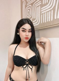 Snow ( both ) 69 - Transsexual escort in Jeddah Photo 10 of 14