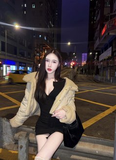 Snow TS - Transsexual escort in Taichung Photo 23 of 24