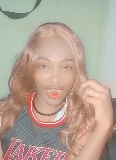 Snow White - Acompañantes transexual in Nairobi Photo 2 of 3