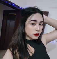Snow White - Transsexual escort in Al Sohar Photo 14 of 14